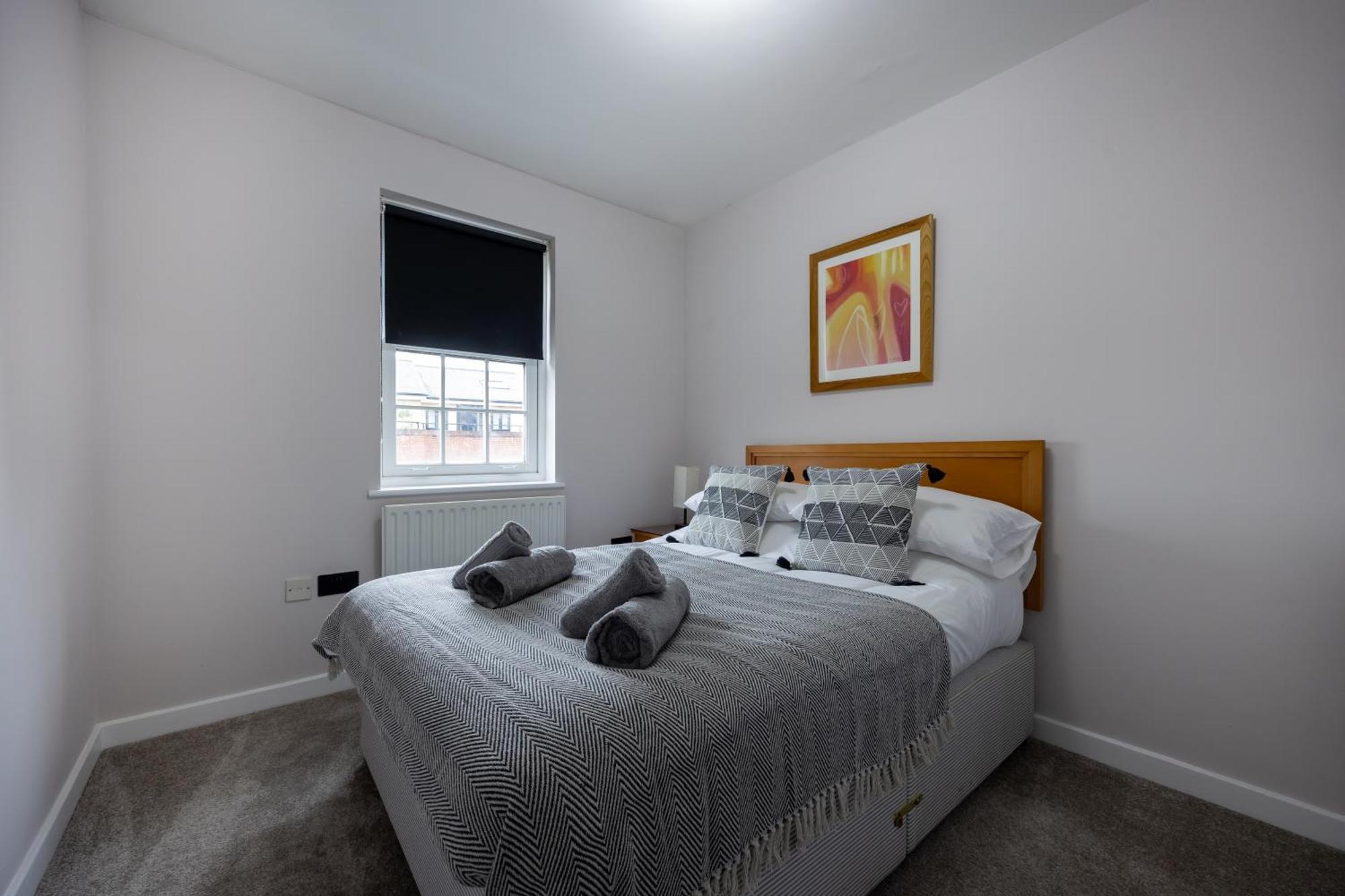 Ferienwohnung Stunning 3Br, Free Parking, Near Town Center, Long Term Discoun Reading Exterior foto